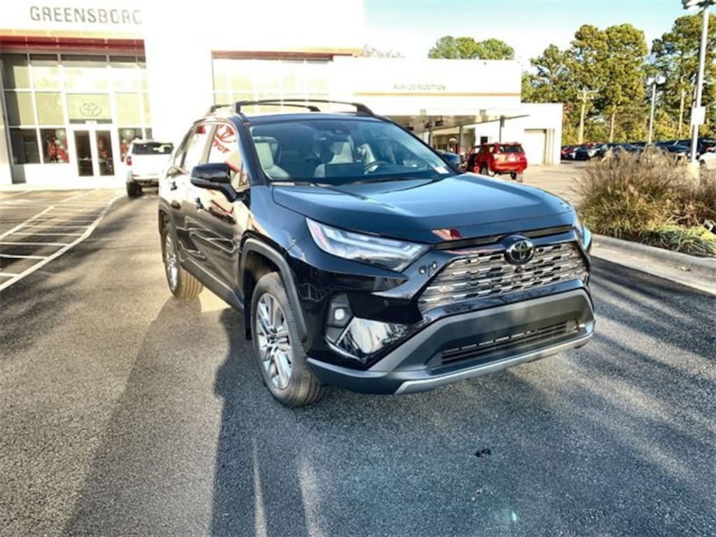 New 2025 Toyota RAV4 Limited LIMITED FWD SUV