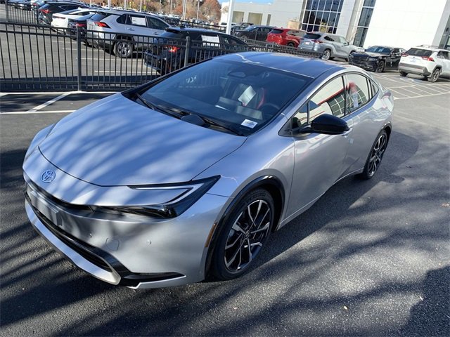 2026 Toyota Prius XSE's photo