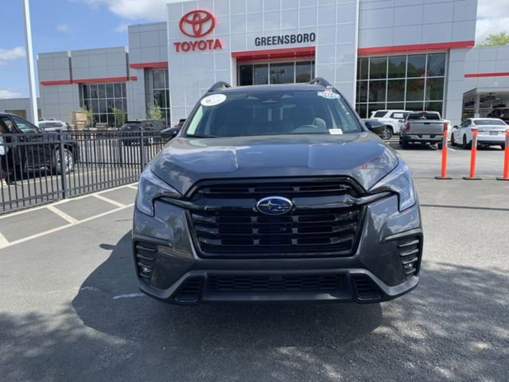 Used 2024 Subaru Ascent Onyx Edition 7-Passenger Sport Utility
