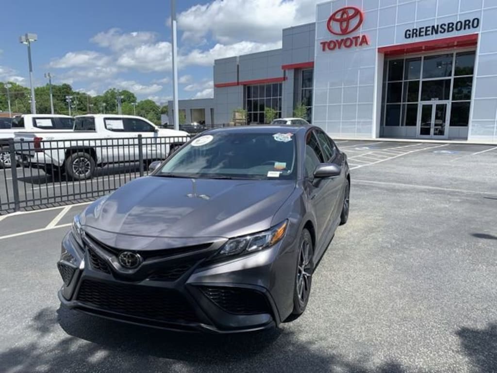 Used 2024 Toyota Camry SE Sedan