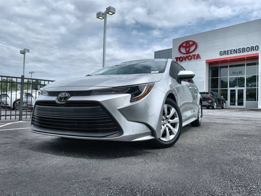 Used 2025 Toyota Corolla LE Sedan