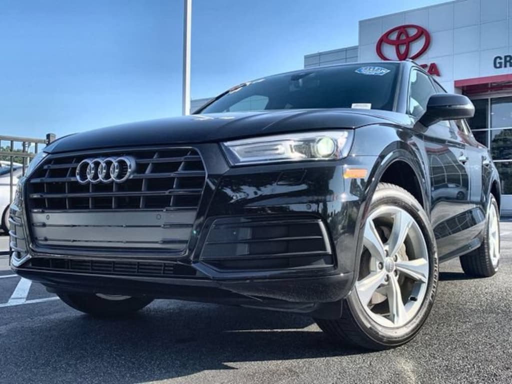 Used 2020 Audi Q5 45 Premium Sport Utility