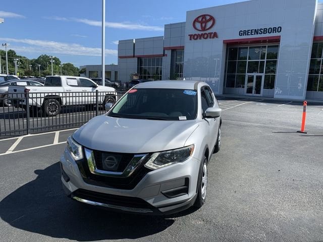 2017 Nissan Rogue S FWD's photo