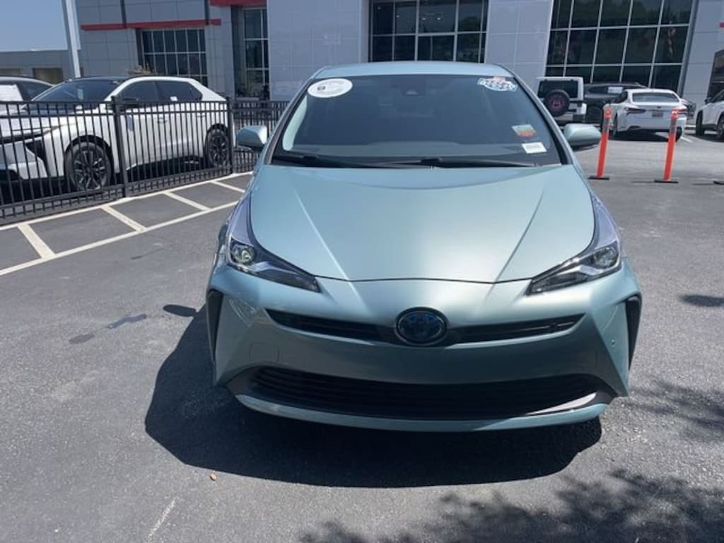 Certified 2019 Toyota Prius XLE Hatchback