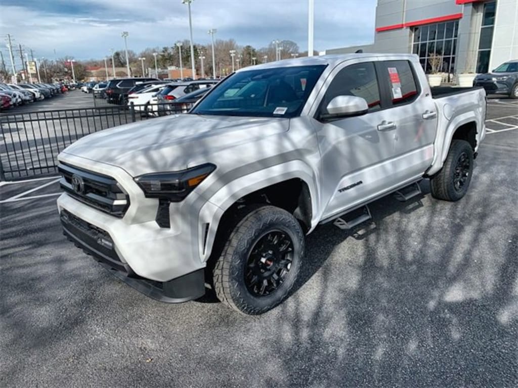 New 2025 Toyota Tacoma SR5 4X4 DOUBLE CAB