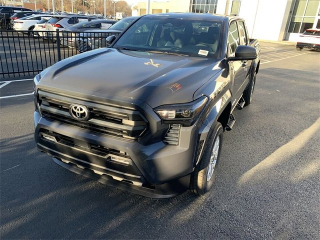 New 2026 Toyota Tacoma SR5 4X4 DOUBLE CAB