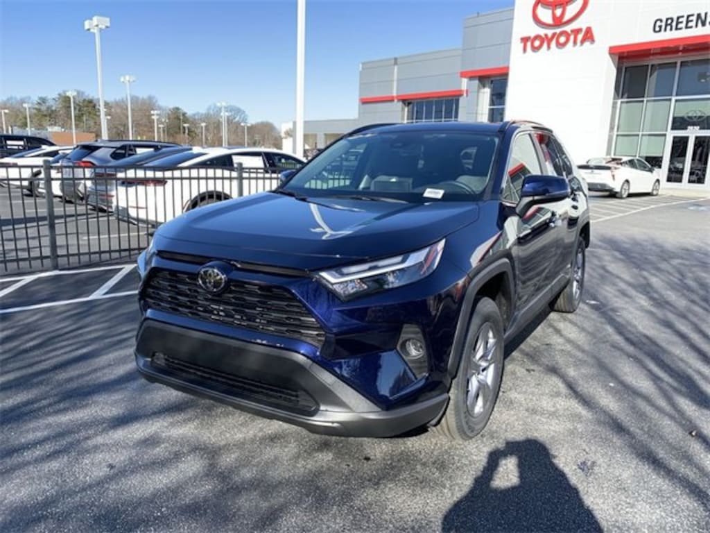 New 2025 Toyota RAV4 Hybrid XLE XLE AWD SUV