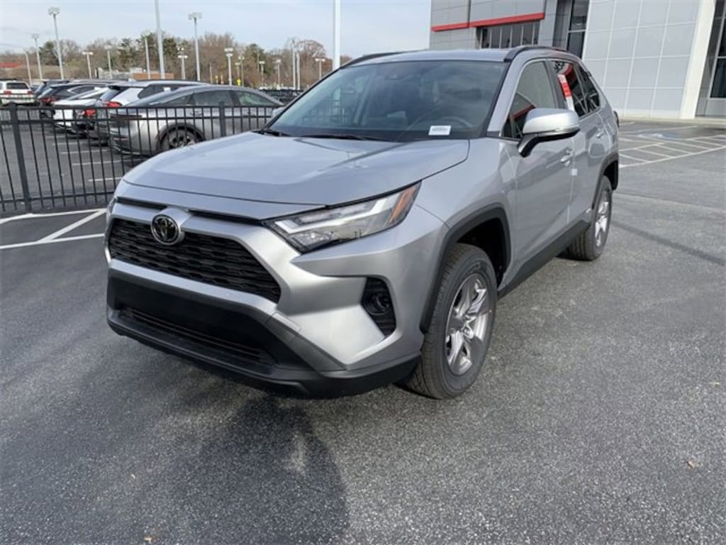 New 2025 Toyota RAV4 Hybrid XLE XLE AWD SUV