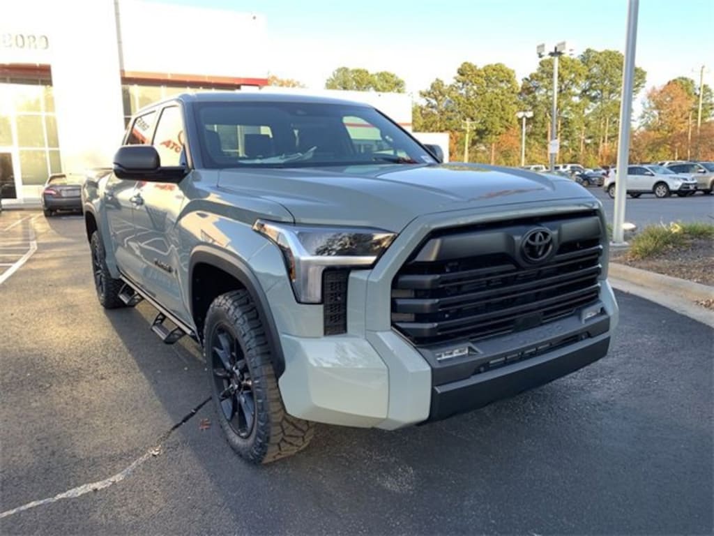New 2026 Toyota Tundra SR5 SR5 CREWMAX 5.5