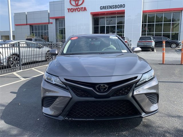 2018 Toyota Camry LE photo 2