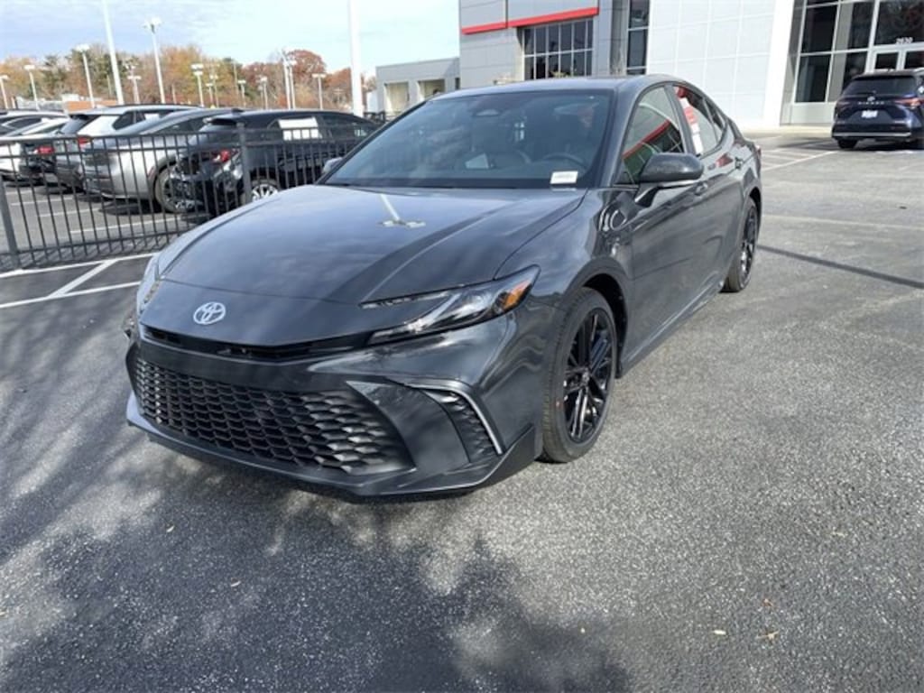 New 2026 Toyota Camry SE SE