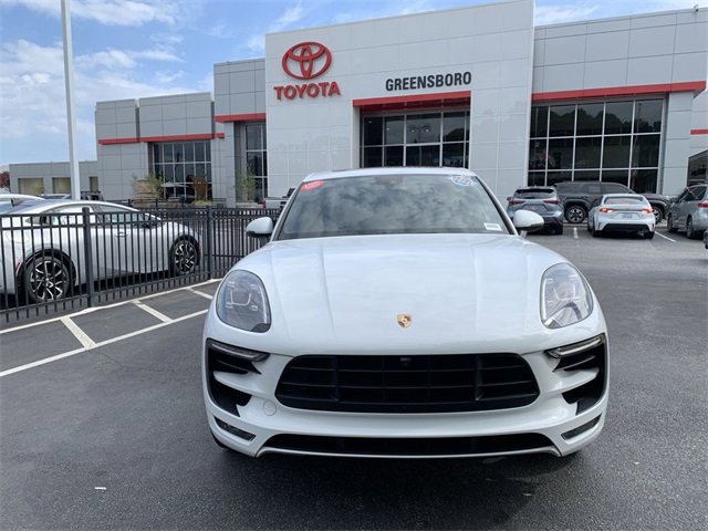 2017 Porsche Macan GTS photo 3