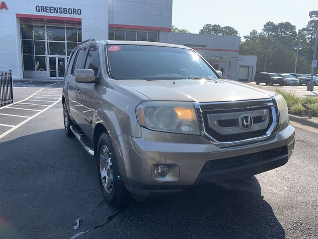 Used 2011 Honda Pilot Touring with VIN 5FNYF3H91BB049492 for sale in Greensboro, NC