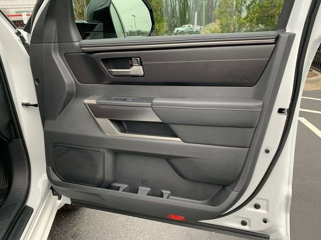 2026 Toyota Tundra SR5 - Photo 13