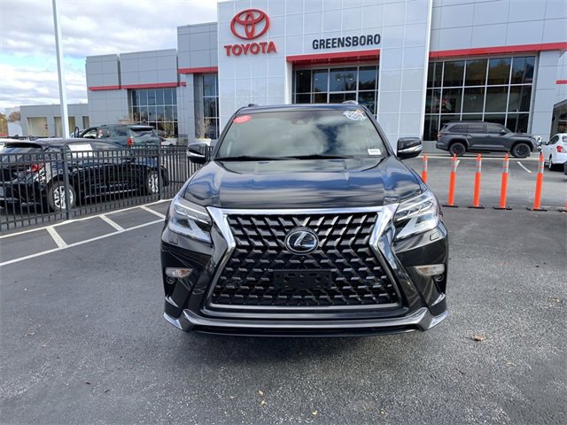 2022 Lexus GX 460 Luxury photo 2