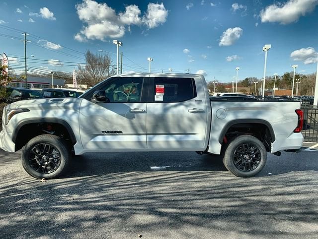2026 Toyota Tundra Limited - Photo 5