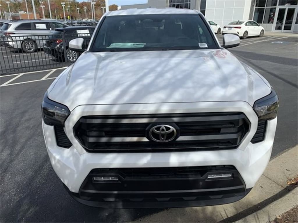 New 2025 Toyota Tacoma SR5 4X4 DOUBLE CAB
