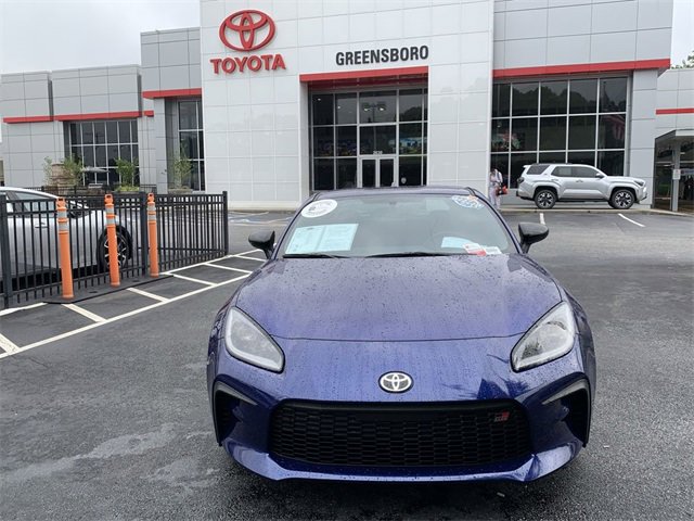 2023 Toyota GR86 Premium photo 3