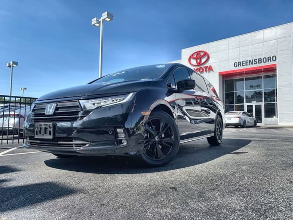 Used 2023 Honda Odyssey Sport Passenger Van