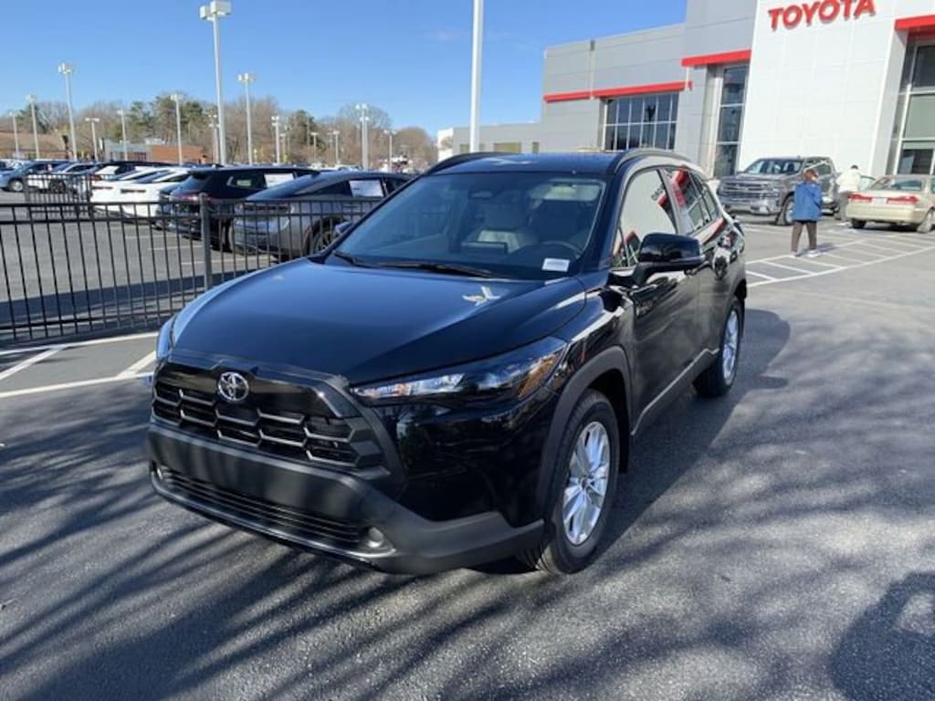 New 2026 Toyota Corolla Cross LE LE