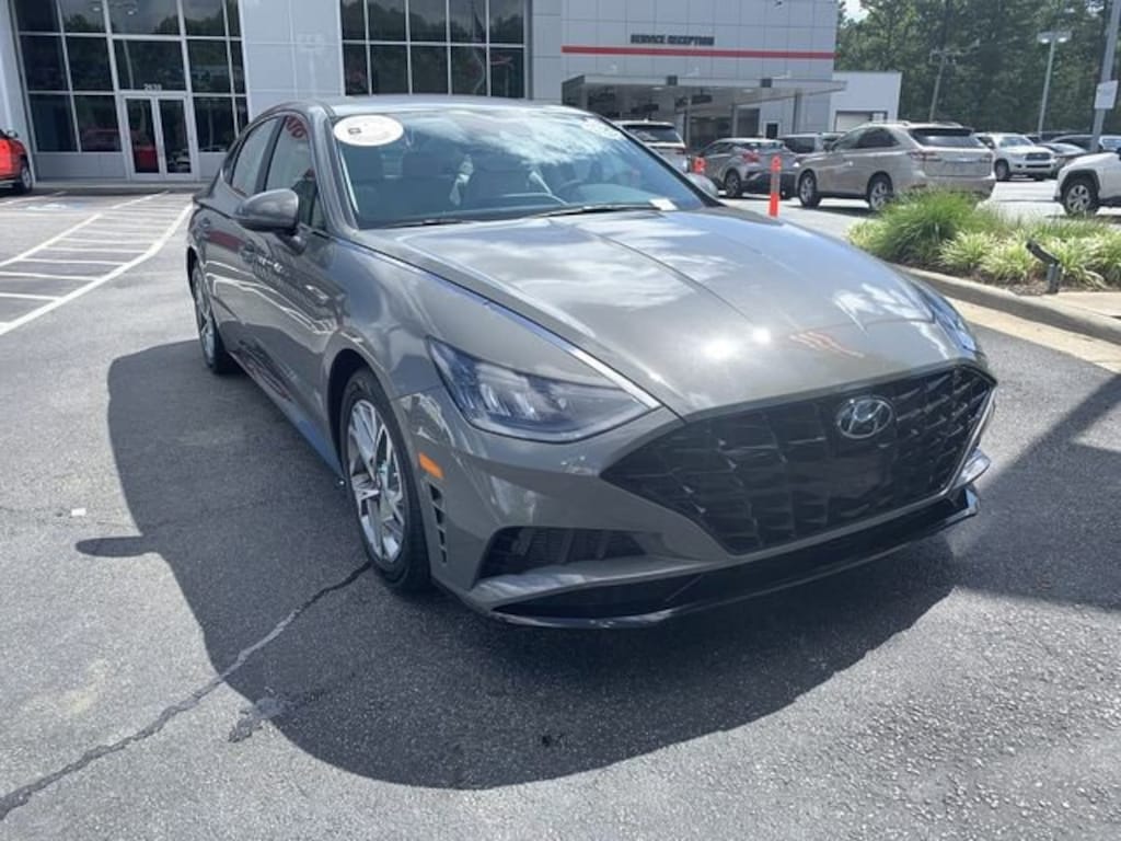 Used 2022 Hyundai Sonata SEL Sedan