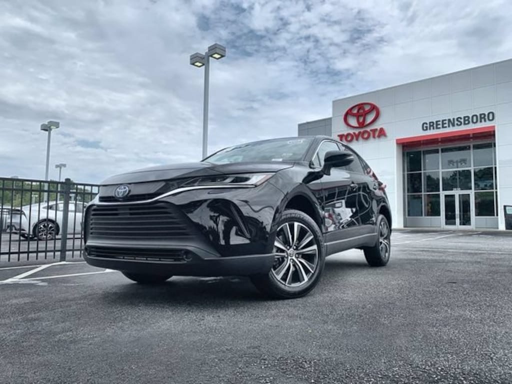 Used 2023 Toyota Venza LE Sport Utility