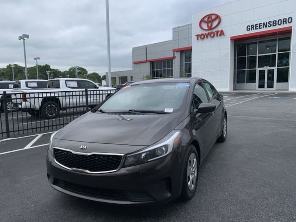 Used 2017 Kia Forte LX Sedan