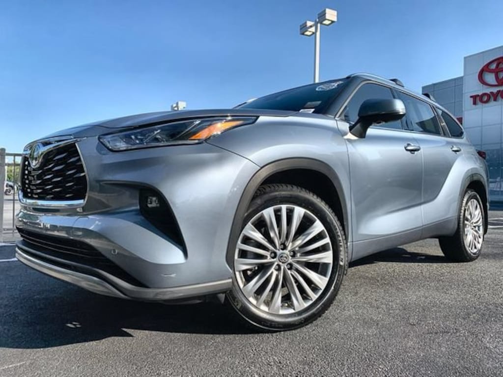 Certified 2024 Toyota Highlander Platinum Sport Utility