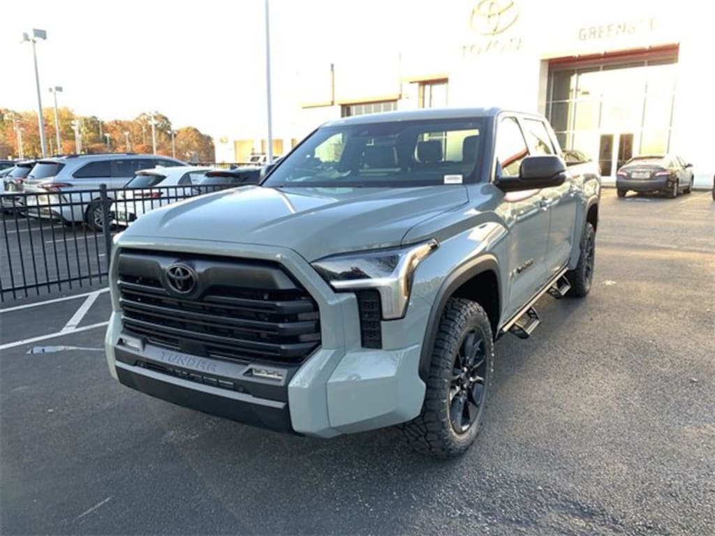 New 2026 Toyota Tundra SR5 SR5 CREWMAX 5.5
