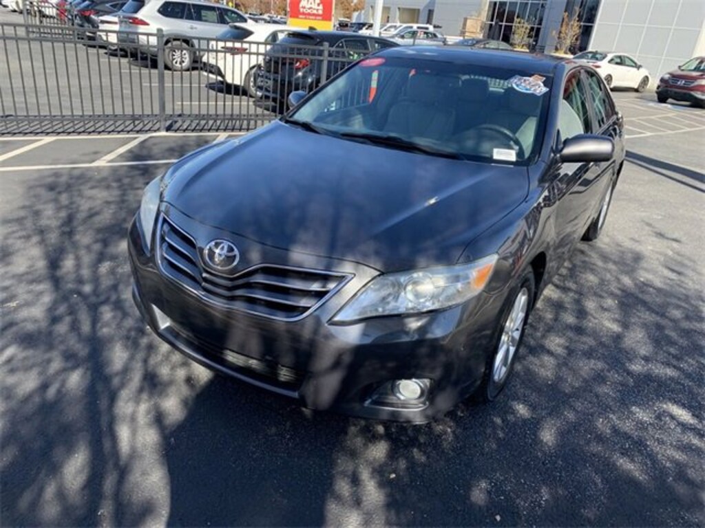 Used 2011 Toyota Camry XLE V6 Sedan