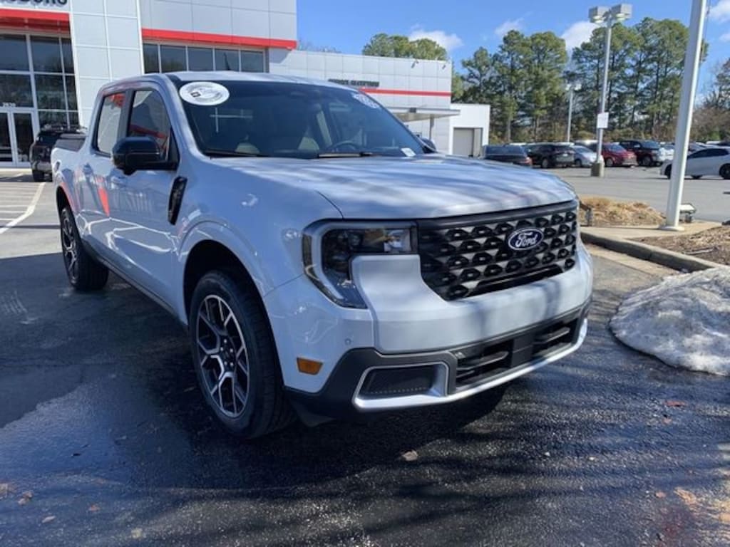 Used 2025 Ford Maverick Lariat Truck