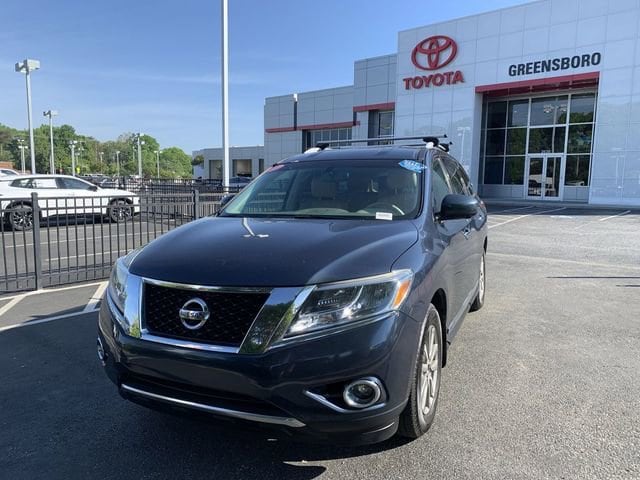 2015 Nissan Pathfinder SL