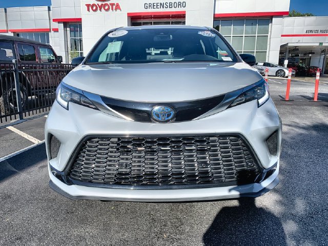 Used 2024 Toyota Sienna XSE 7 Passenger Passenger Van