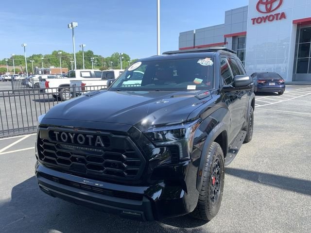 2025 Toyota Sequoia TRD Pro 4WD i-FORCE MAX Hybrid's photo