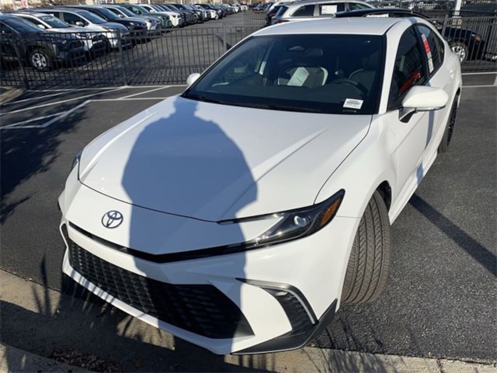New 2026 Toyota Camry SE SE