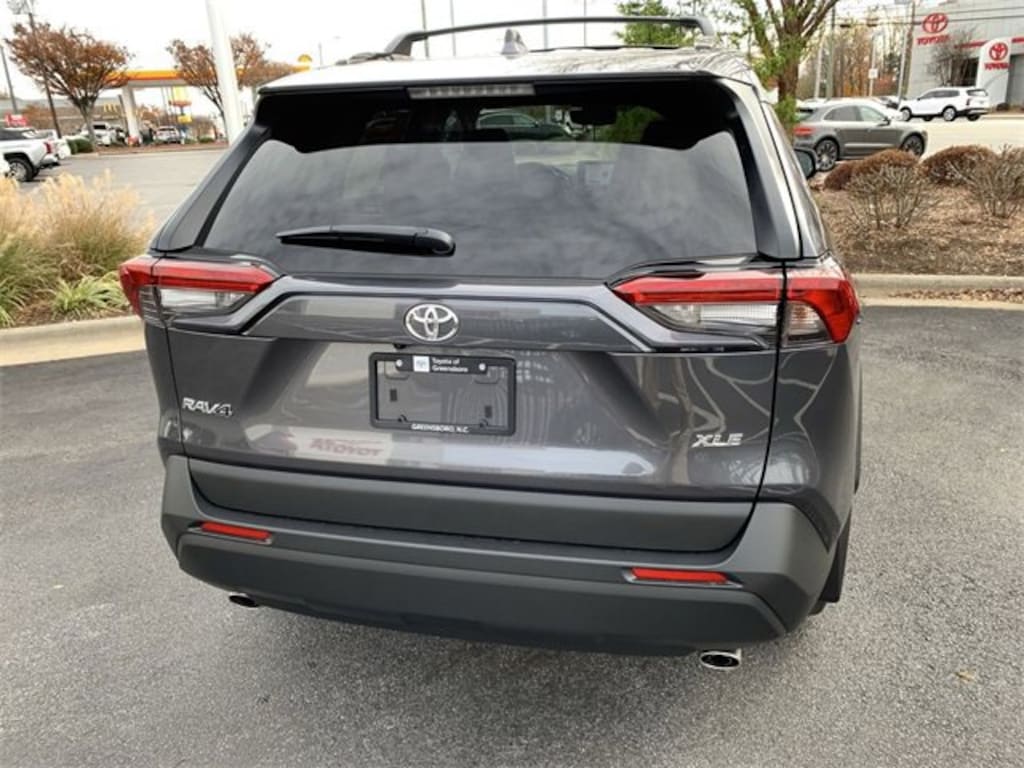 New 2025 Toyota RAV4 XLE Premium XLE PREM FWD SUV