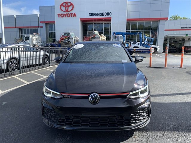2022 Volkswagen Golf GTI SE photo 2
