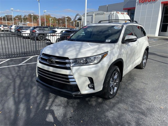 2019 Toyota Highlander Limited Platinum photo 4