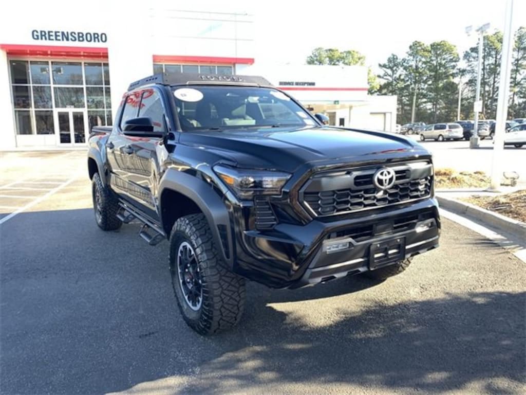 Used 2025 Toyota Tacoma Truck