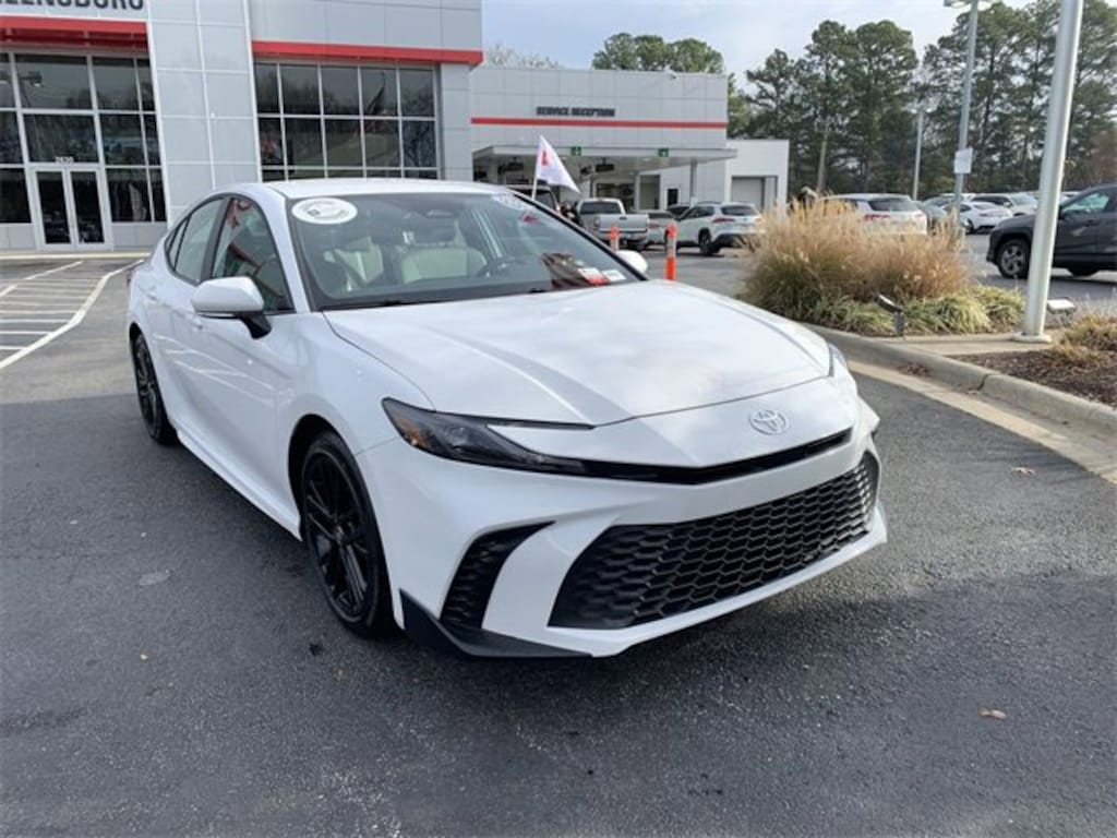 Certified 2025 Toyota Camry SE Sedan