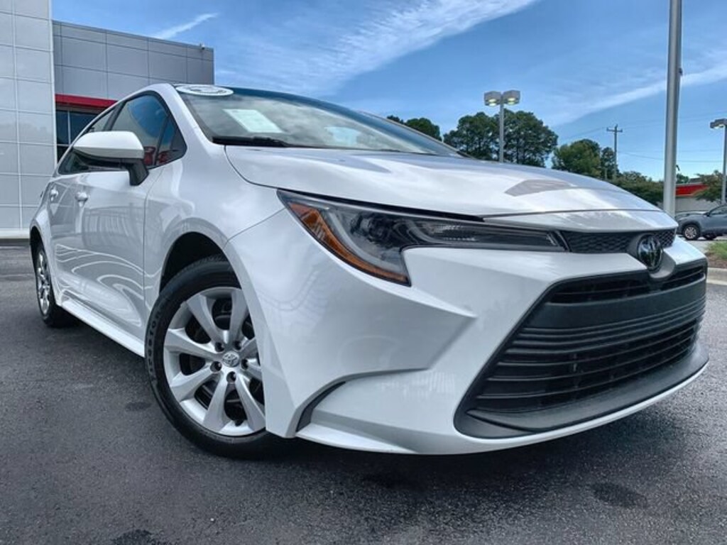 Used 2024 Toyota Corolla LE Sedan