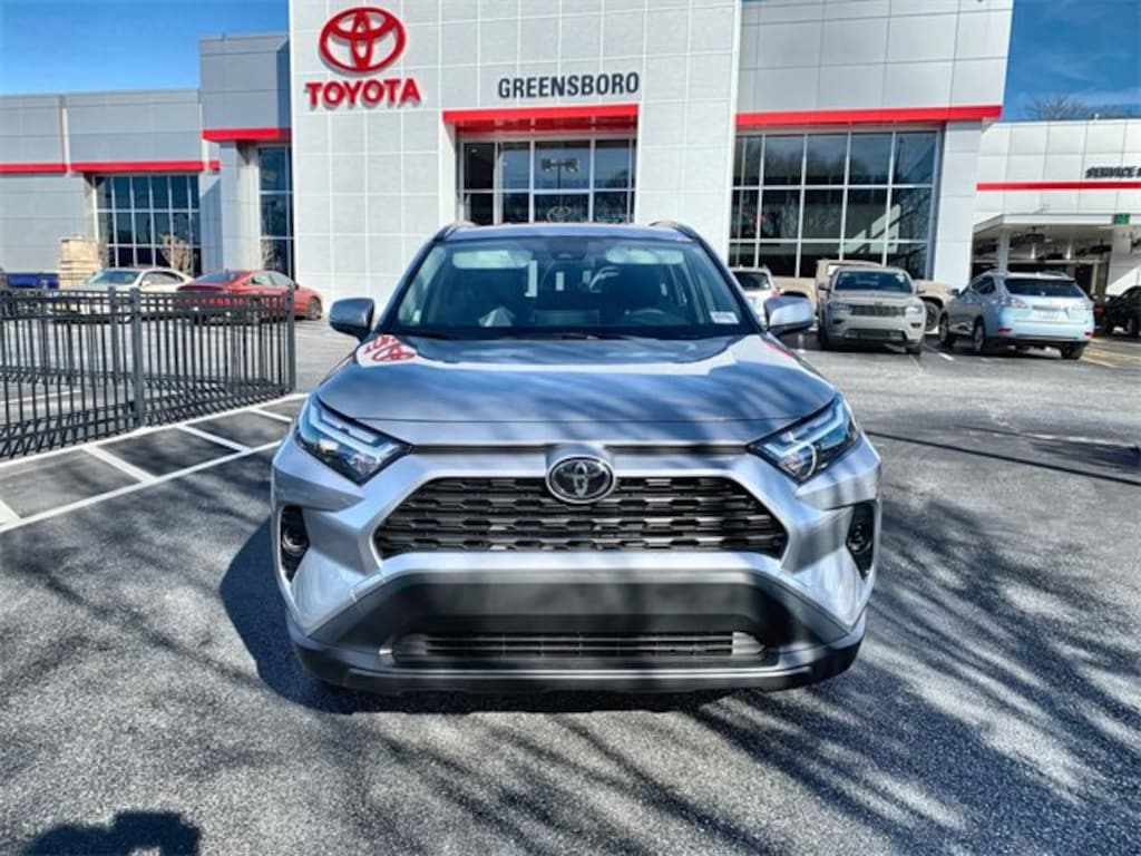 New 2025 Toyota RAV4 Hybrid XLE XLE AWD SUV