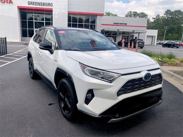 Used 2019 Toyota RAV4 XSE with VIN JTMEWRFV0KD509058 for sale in Greensboro, NC