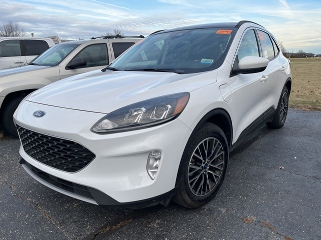 2022 Ford Escape SEL's photo
