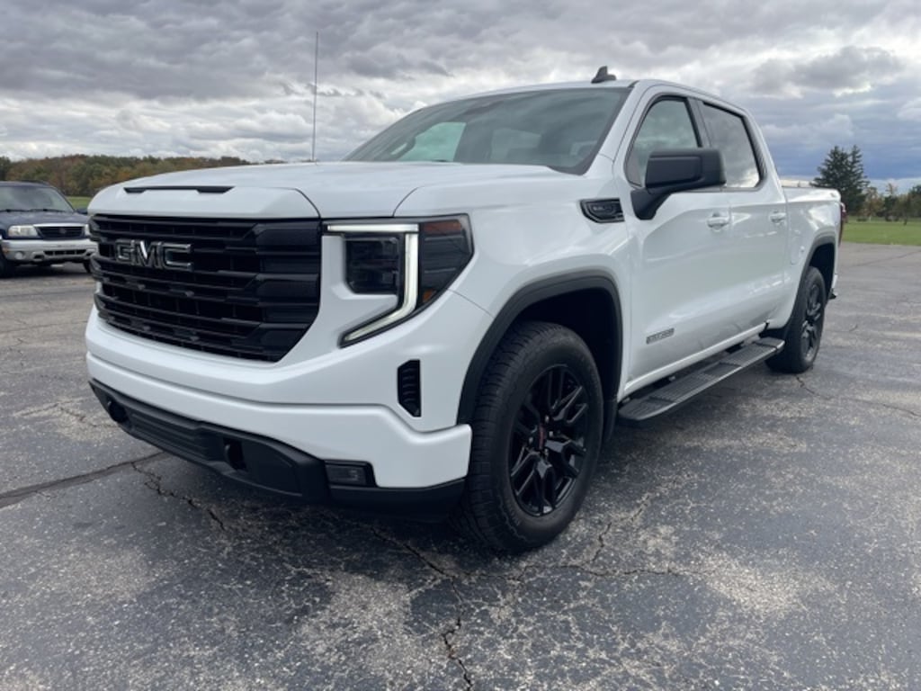 Used 2022 GMC Sierra 1500 Elevation Truck