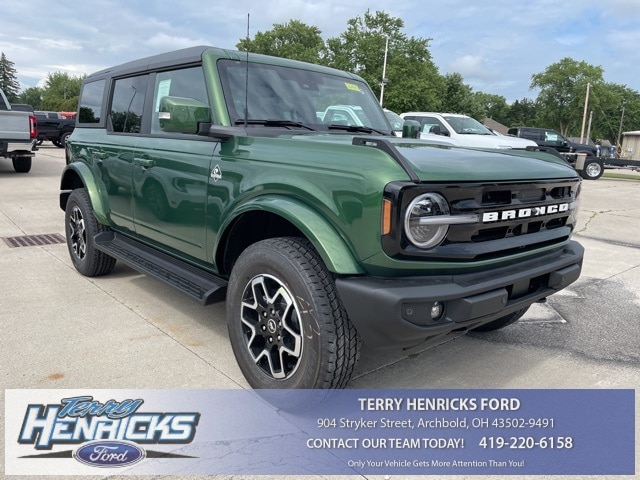 2025 Ford Bronco SUV 