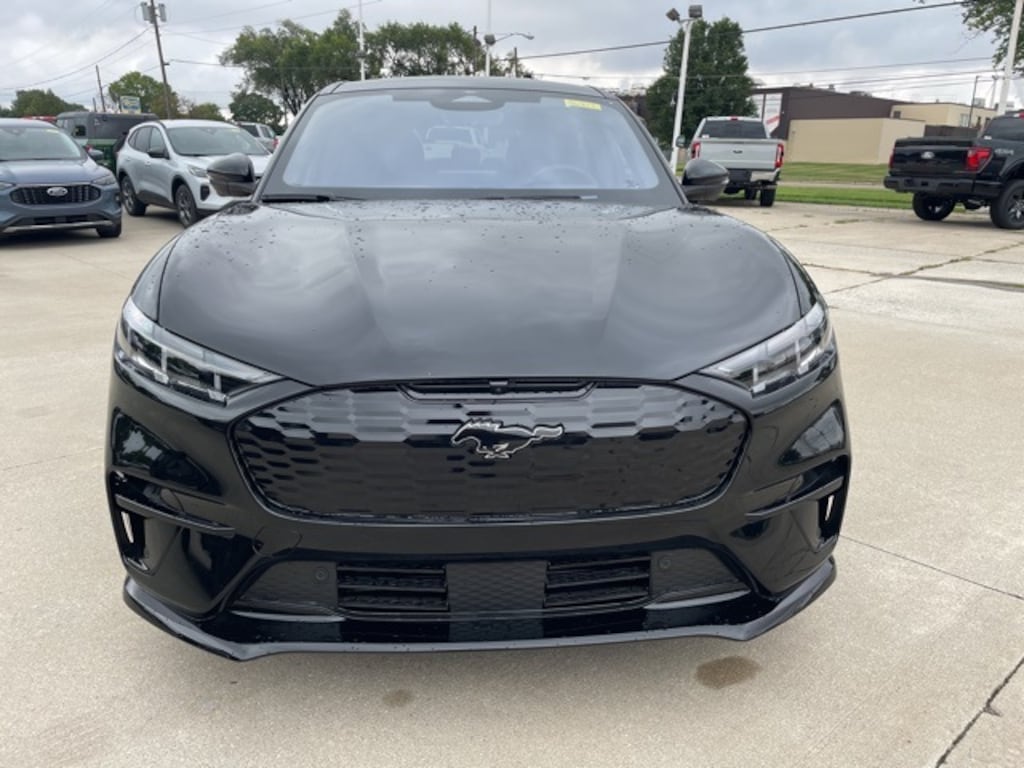 New 2025 Ford Mustang Mach-E GT SUV
