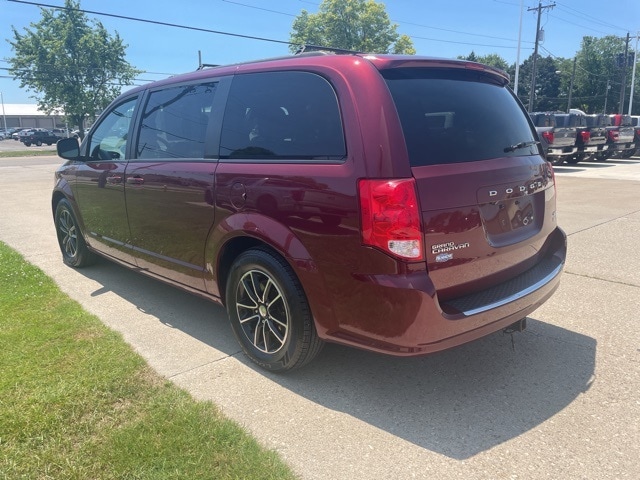 Used 2018 Dodge Grand Caravan GT with VIN 2C4RDGEG2JR345161 for sale in Archbold, OH