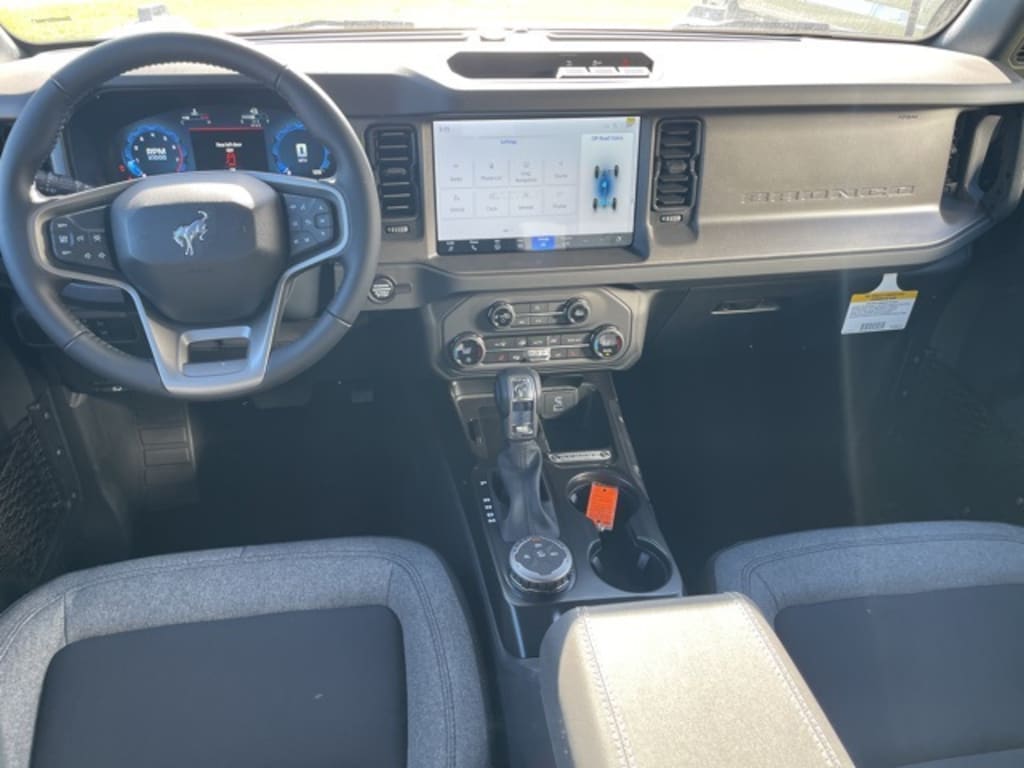 New 2025 Ford Bronco Big Bend SUV