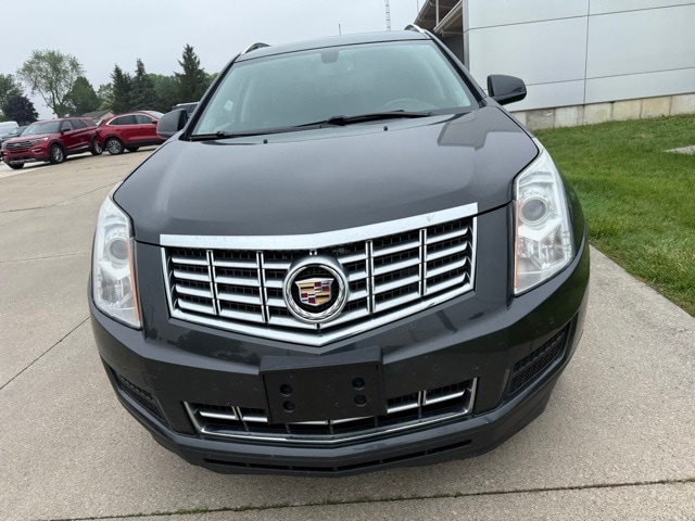 Used 2016 Cadillac SRX Luxury Collection with VIN 3GYFNEE36GS505761 for sale in Archbold, OH